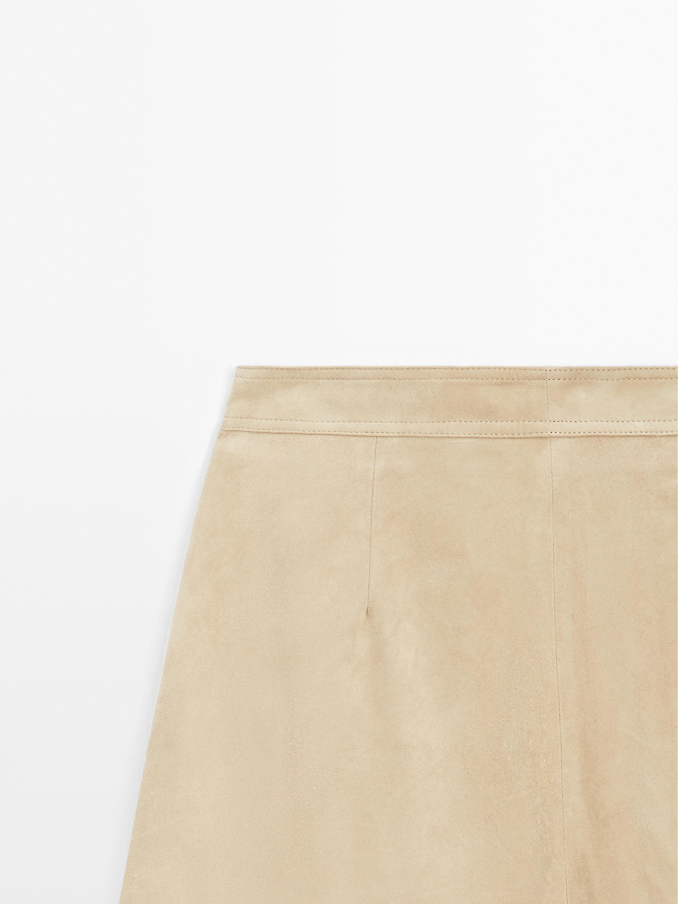 Bermuda long en cuir finition daim